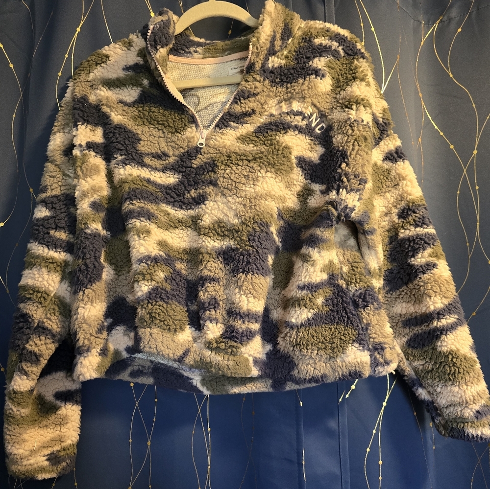 Women's Camouflage Fleece Jacket